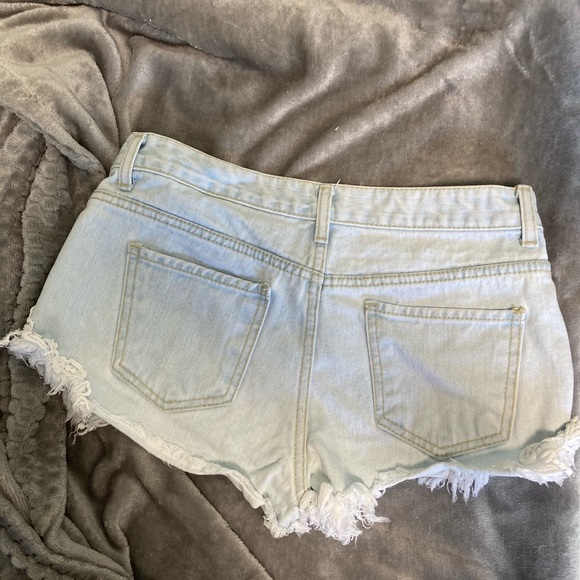 Denim Shorts Light Wash Lace Sexy Cut-offs S. - Picture 8 of 8